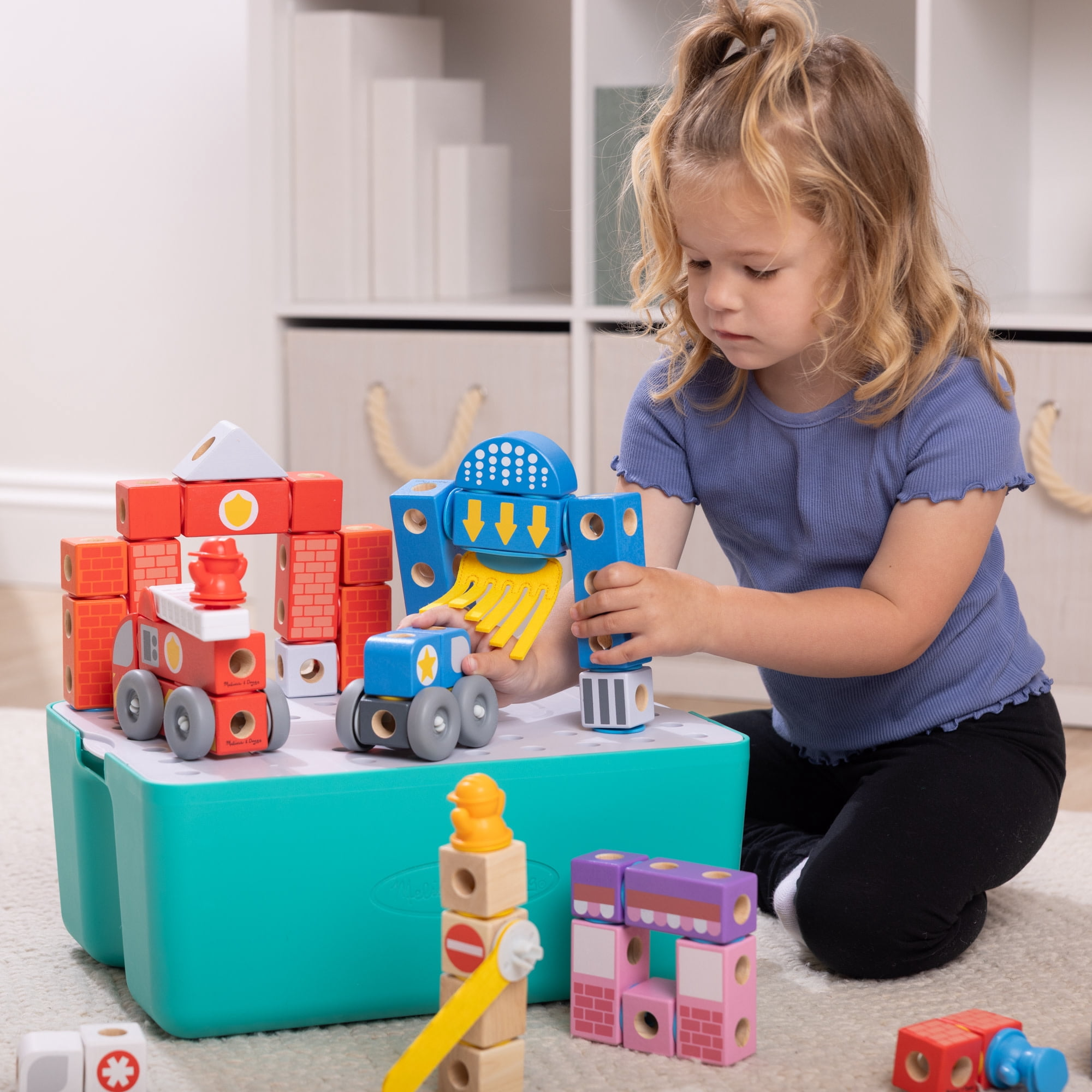 Melissa & Doug Blockables™ Deluxe City Snap And Play, Mix and Match Connectable Wooden Building Blocks Play Set With Storage Bin and Play Lid (122 Pcs) - FSC Certified