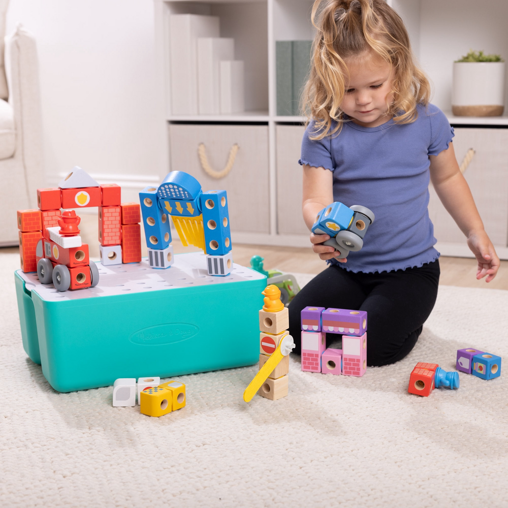 Melissa & Doug Blockables™ Deluxe City Snap And Play, Mix and Match Connectable Wooden Building Blocks Play Set With Storage Bin and Play Lid (122 Pcs) - FSC Certified